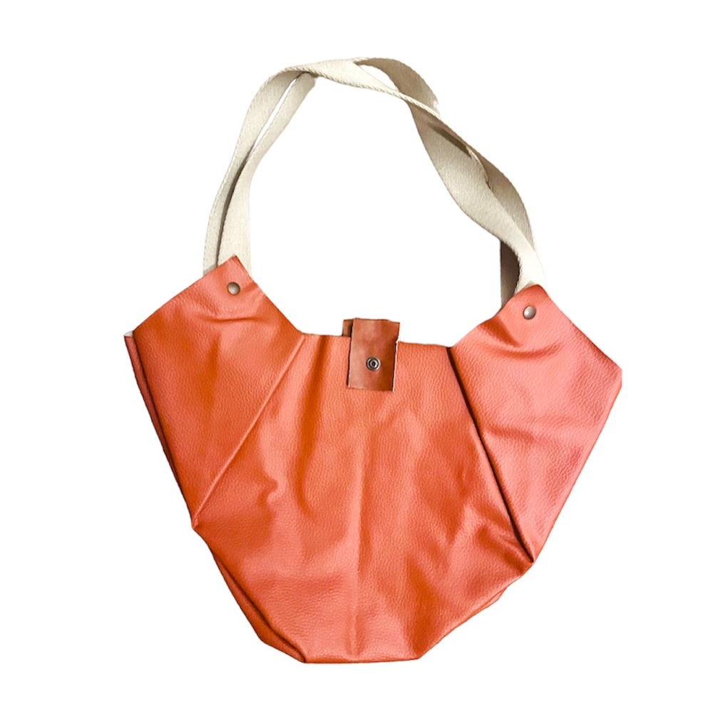 Nada Paris purse bag